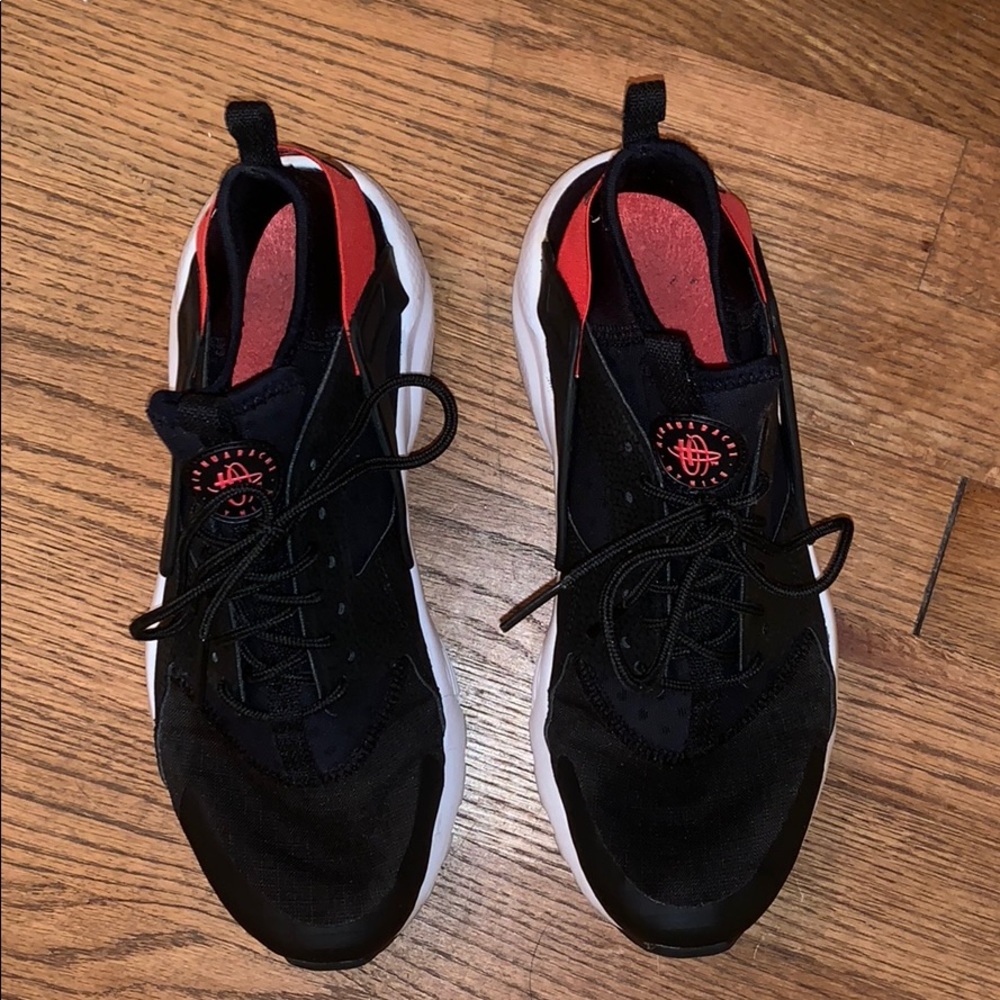 Nike Airs